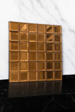 تایل آینه‌ای طرح نگینی برنز ۳۰×۳۰ پشت چسبدار