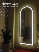 آینه LED هلالی